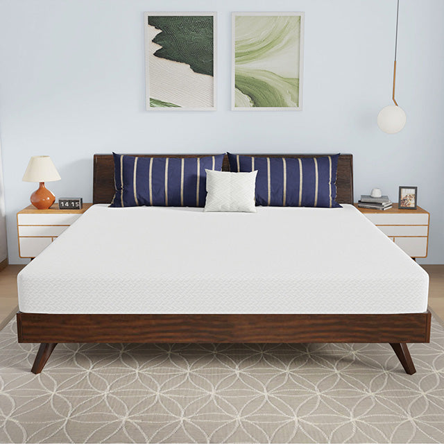 Nasturtium 8" E.King Bamboo Charcoal Infused Memory Foam